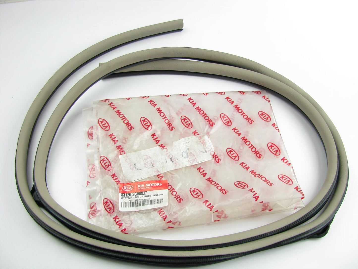 New Rear Right Door Body Side Beige Weatherstrip Seal OEM For 2006-10 Kia Optima