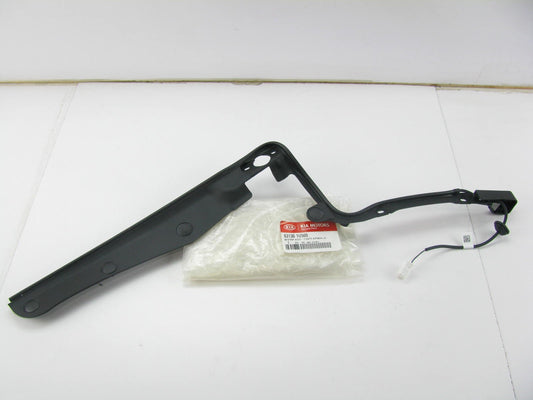 New Left Side Tailgate Liftgate Weatherstrip Seal OEM For 2013-2014 Kia Sorento