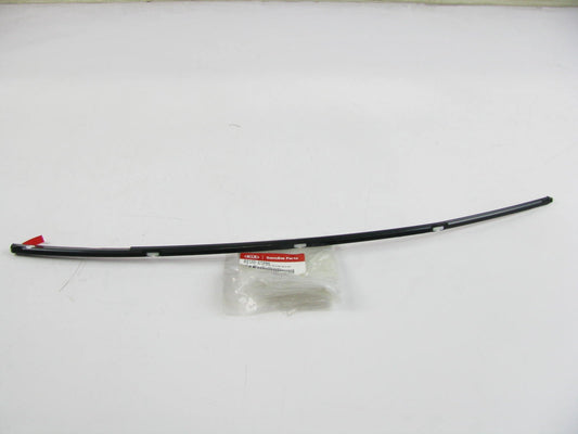 New REAR RIGHT Door Weatherstrip Moulding Seal OEM For 11-15 Optima 831452T000