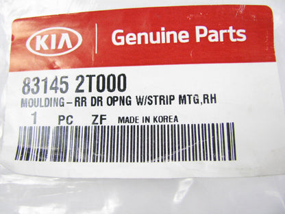 New REAR RIGHT Door Weatherstrip Moulding Seal OEM For 11-15 Optima 831452T000