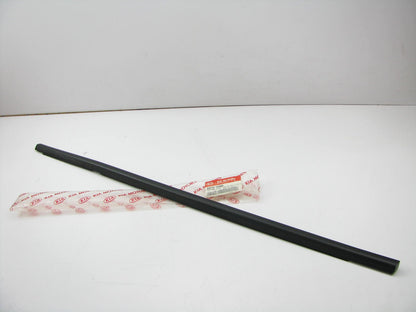 New REAR LEFT Exterior Door Belt Weatherstrip Seal For 05-06 Kia Rio SEDAN ONLY