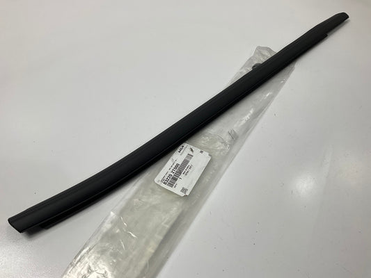 Rear Right Outer Door Window Belt Weatherstrip For 2011-16 Kia Optima 832202T000