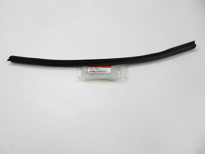 New Rear Left Side Door Interior Belt Weatherstrip Seal For 11-15 Kia Sorento
