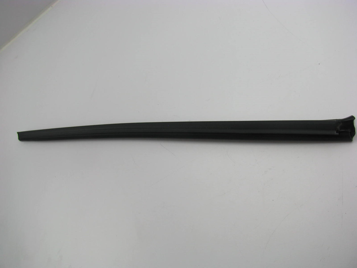 New OEM Rear LEFT Inner Door Belt Weatherstrip Seal For 2014-16 Forte 83231A7000