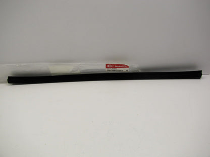 NEW GENUINE REAR LEFT Door Belt Weatherstrip Seal OEM For 14-17 Soul 83231B2000