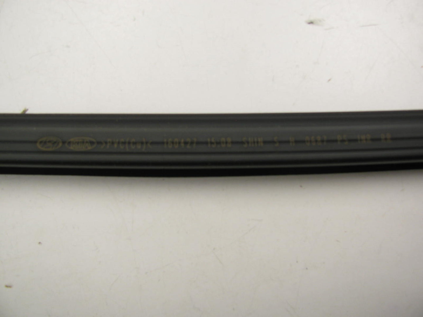 NEW GENUINE REAR LEFT Door Belt Weatherstrip Seal OEM For 14-17 Soul 83231B2000