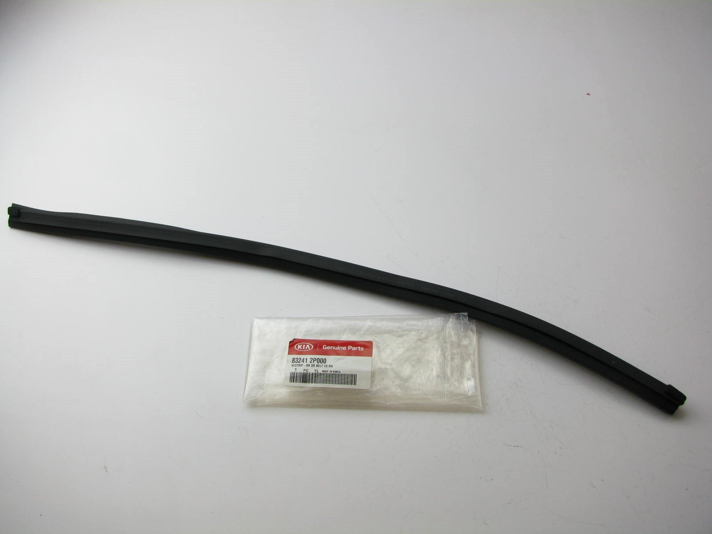 New Rear Right Side Inner Door Belt Weather Strip Seal OEM For 11-15 Kia Sorento