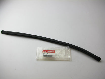 New Rear Right Side Inner Door Belt Weather Strip Seal OEM For 11-15 Kia Sorento