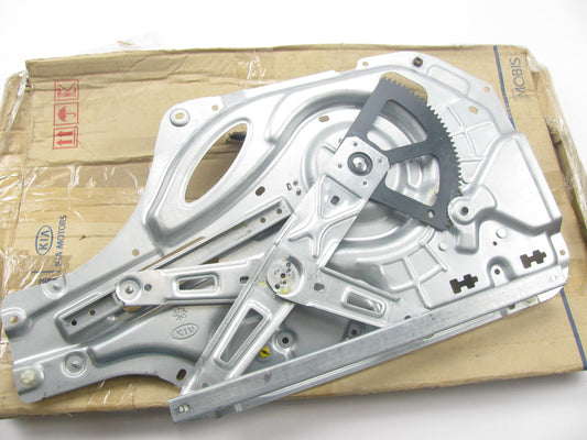 NEW GENUINE Rear Right Window Regulator OEM For 2004-2006 Kia Amanti 834023F010