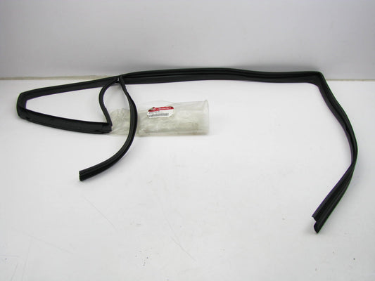NEW REAR RIGHT Door Window Glass Run Weatherstrip Seal OEM For 15-16 Kia Cadenza