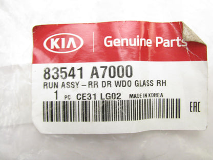 NEW - OEM 83541A7000 Rear Right Passengers Side Door Window Glass Seal For Kia