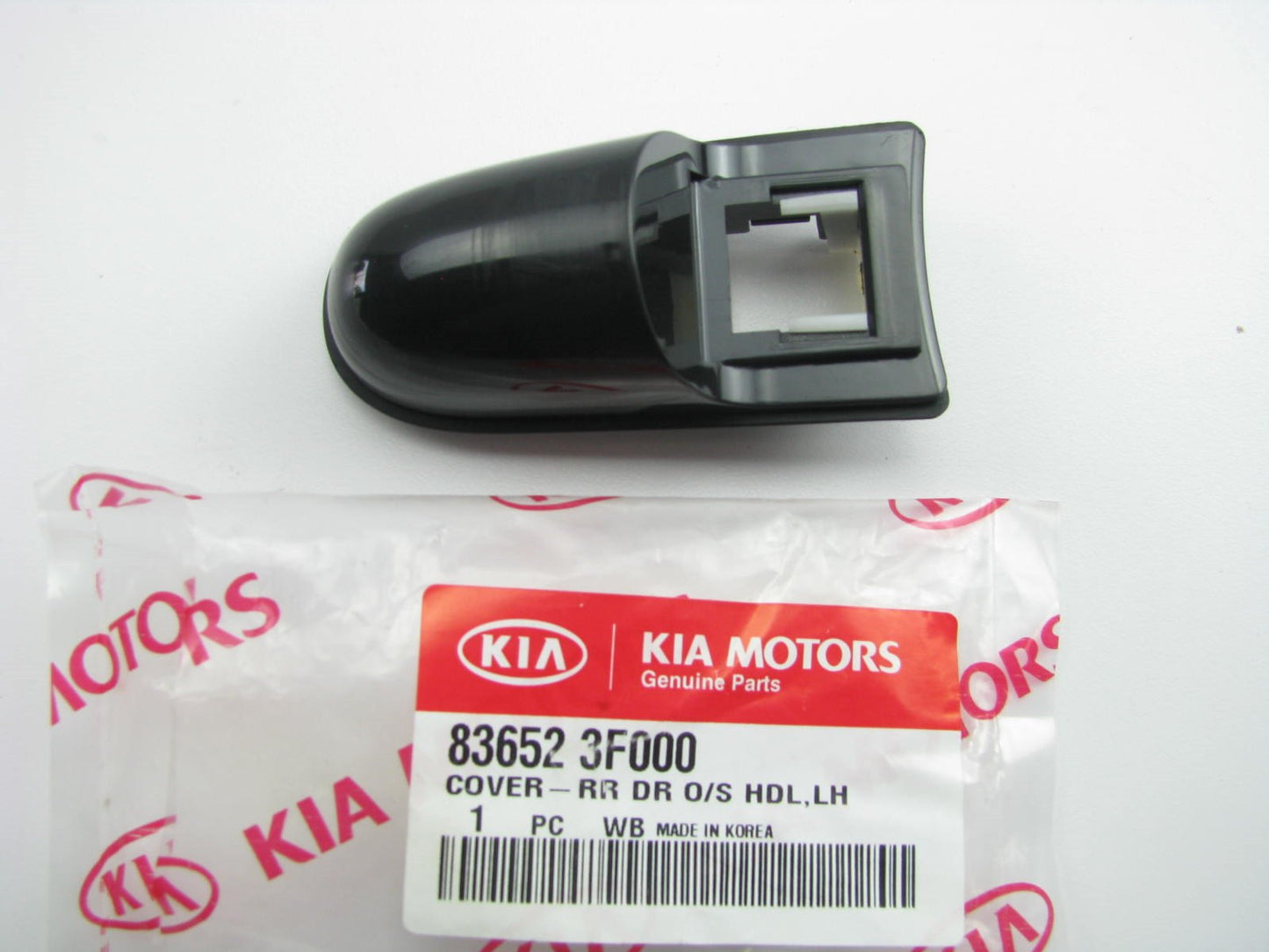 REAR LEFT (DRIVERS REAR) Exterior Door Handle Cover Cap OEM For 2006-2009 Amanti