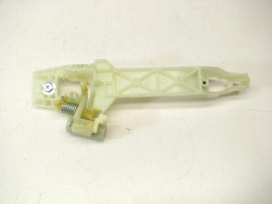 NEW - OEM 836653R000 Rear Right Outside Door Handle Base For 2013-16 Kia Cadenza