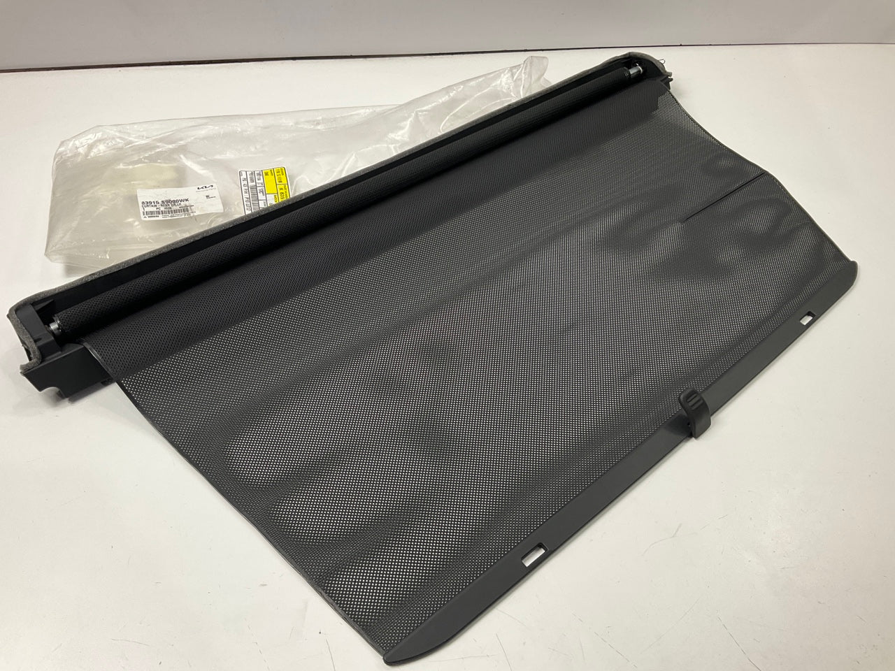 NEW Rear Left Drivers Side Sunshade Sun Block Curtain OEM For 2020-24 Telluride Type 2