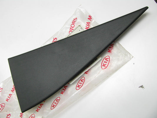 NEW - OEM Rear Right Interior Door Corner Cover Panel Trim For 2009 Kia Borrego