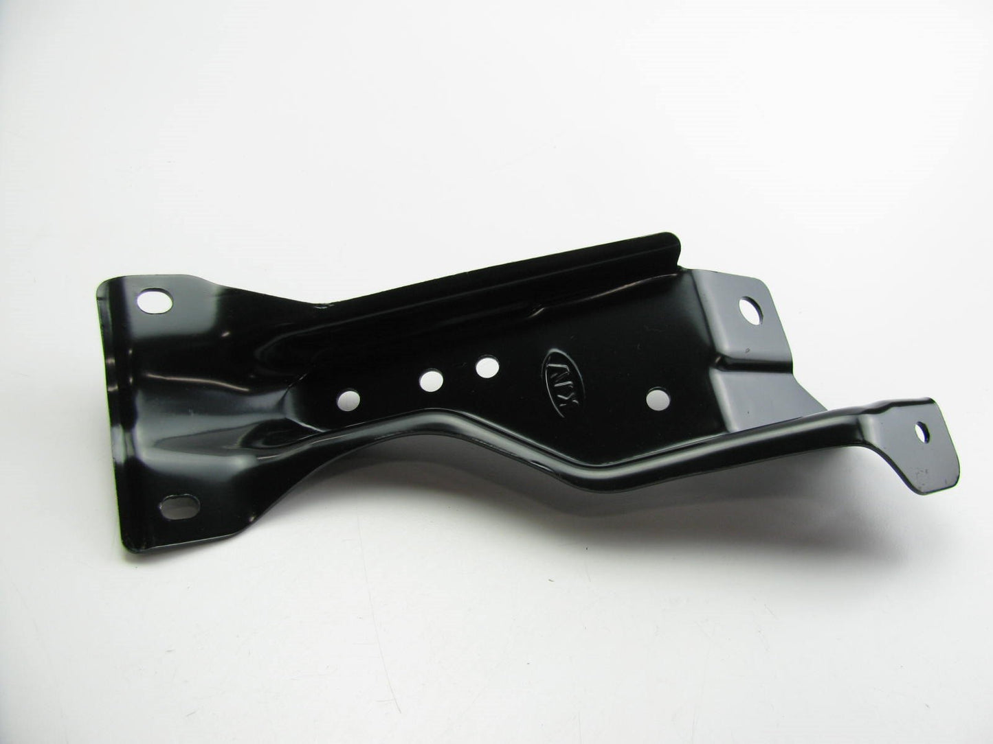 New OEM Radiator Support Center Stay For 03-09 Sorento 841513E000