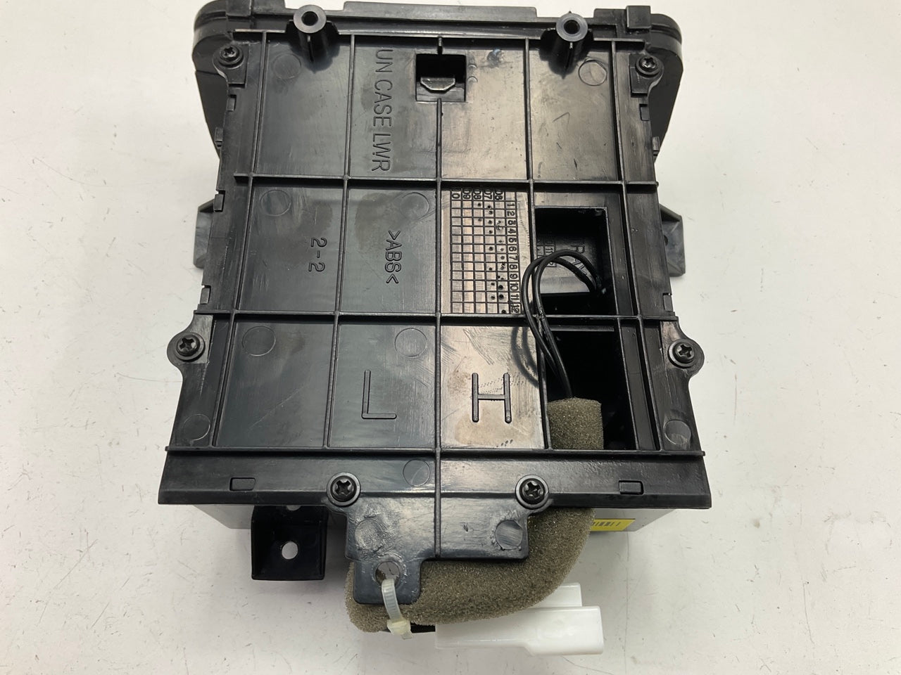 NEW Beige Ash Tray Ashtray Pocket OEM For 2007-2011 Kia Rondo 845501D050RU