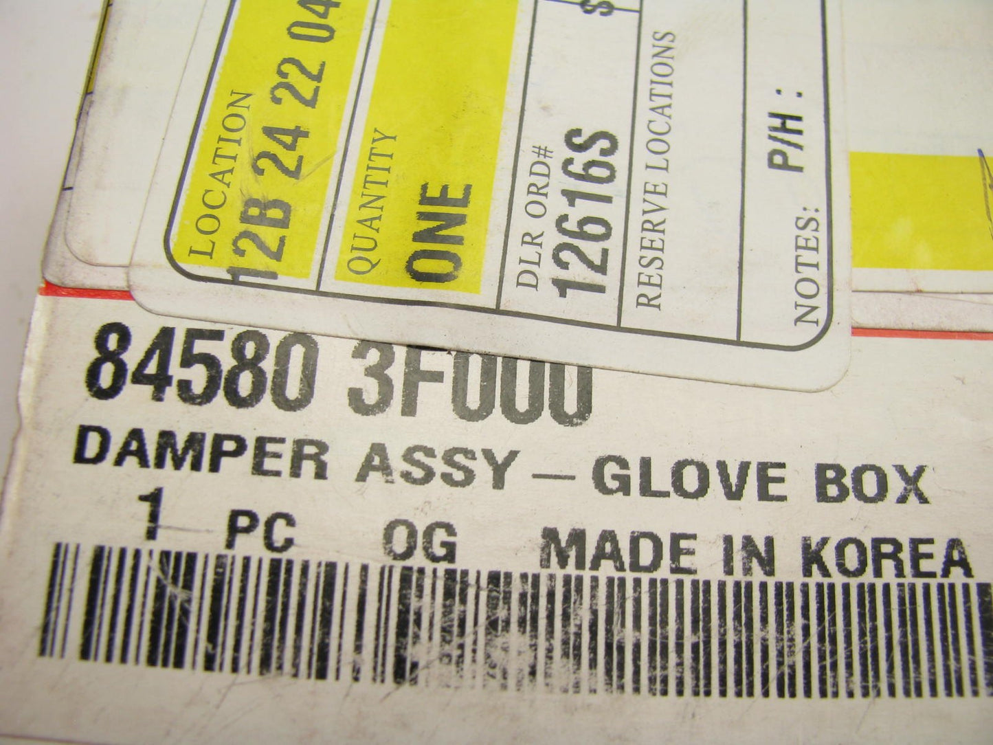 NEW - OEM GENUINE Glove Box Door Lid Damper For 2005-2009 Kia Amanti 845803F000