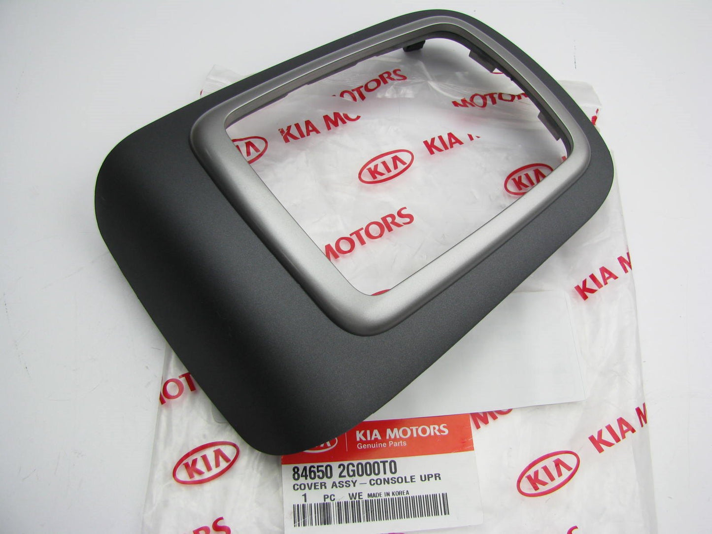 New Center Console Shift Lever Bezel Trim OEM For 06-08 Optima 846502G000T0