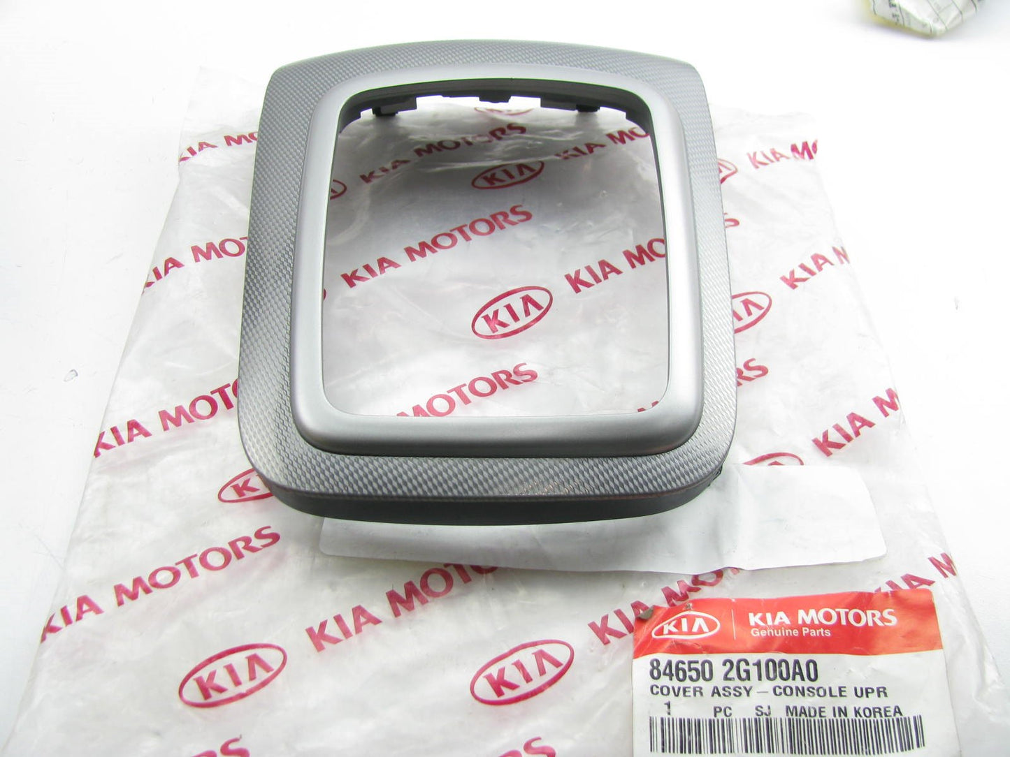 New Center Console Shift Indicator Bezel Trim OEM For 06-07 Optima 846502G100A0