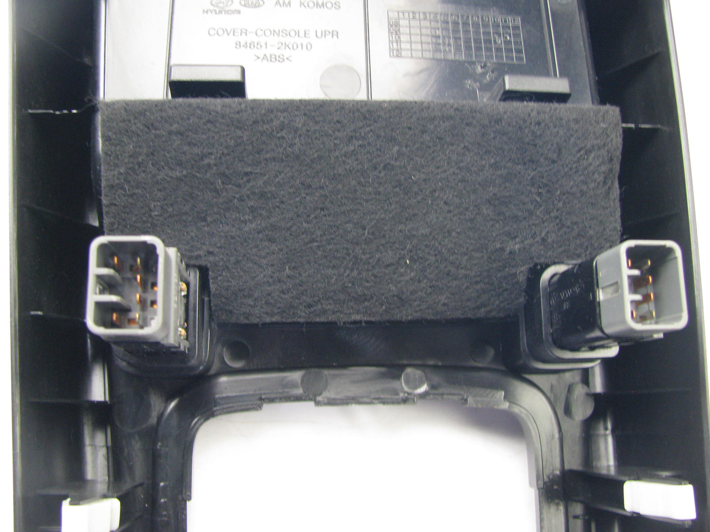NEW Upper Center Console Shift Cover Bezel OEM For 2010-2011 Kia Soul 846512K530