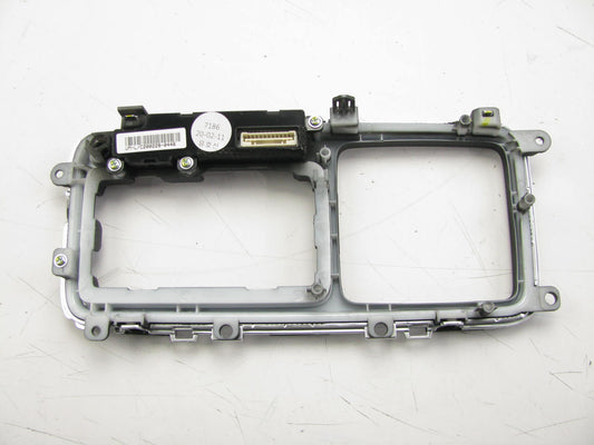 Center Console Auto Trans Shift Indicator Trim Bezel OEM For 2016-20 Kia Sorento