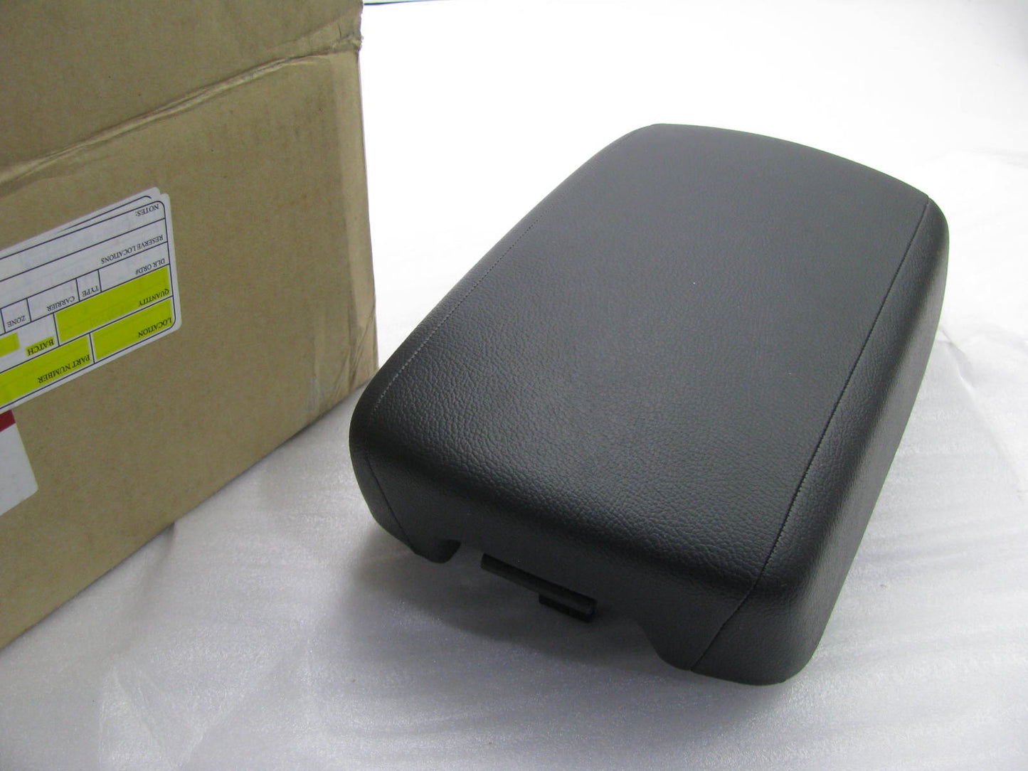 NEW Black Center Console Armrest Arm Rest Lid OEM For 08-10 Optima 846602G020F0