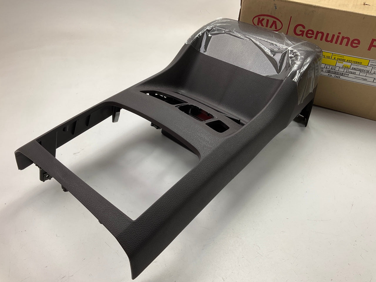 NEW Center Console Rear Cover Trim OEM For 2016-2021 Kia Sedona 84680A9310BND