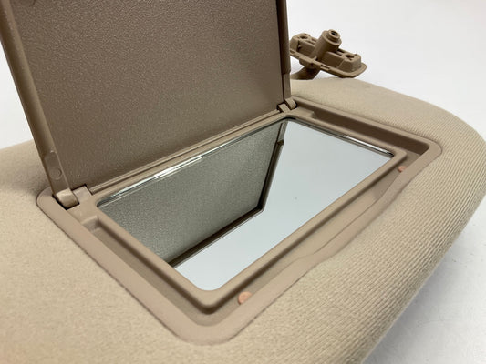 Right Passengers Beige Sun Visor OEM For 09-10 Sportage W/ Sunroof 852011F091EZ