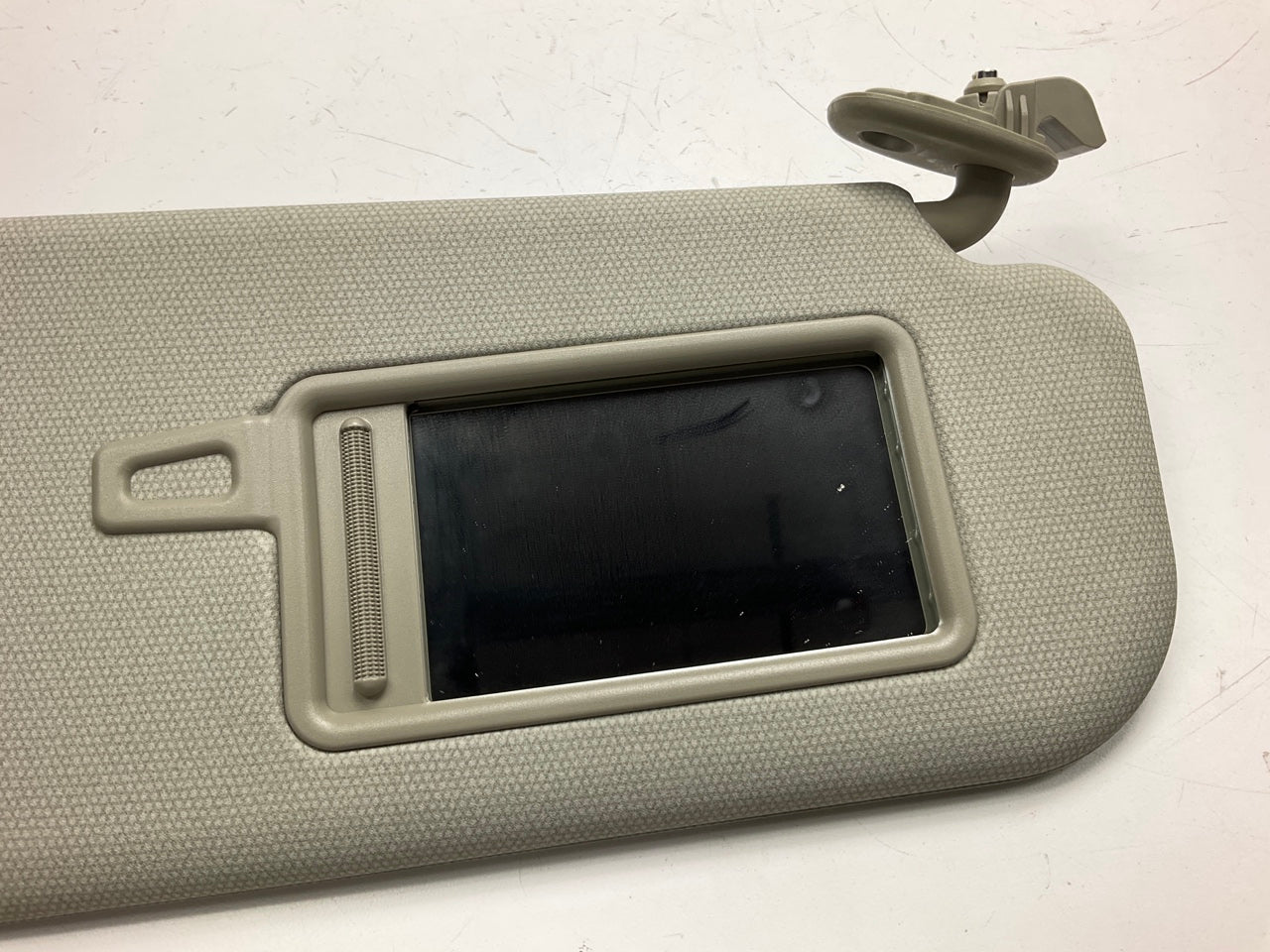 Right Passenger Beige Sunvisor Sun Visor OEM For 2012-2017 Kia Rio 852021W401DCM