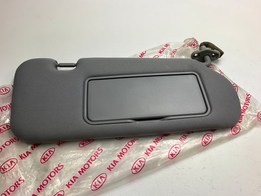 Right Passengers Side Gray Sun Visor OEM For 2005-2007 Kia Sorento 852023E071CY