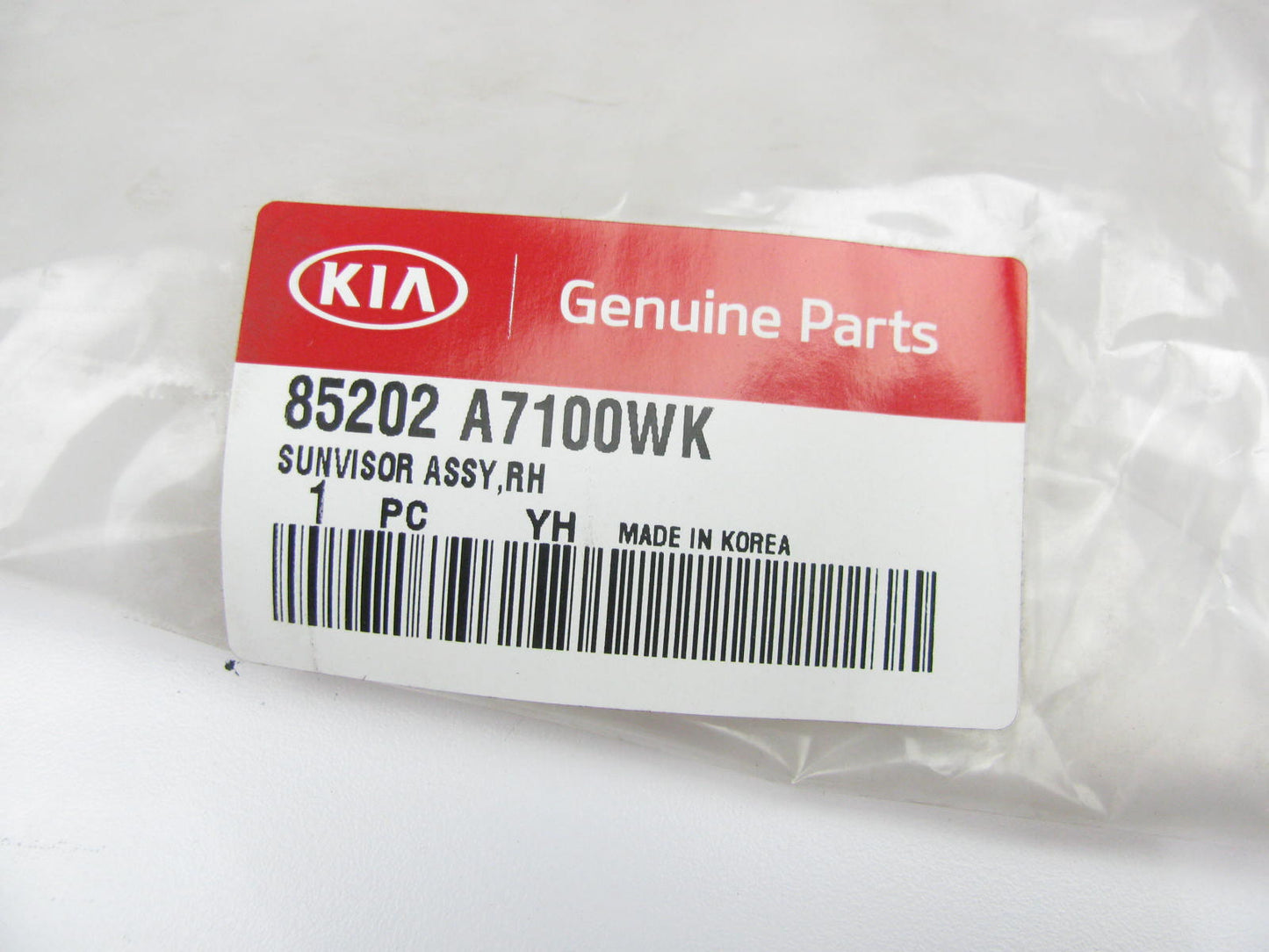 Right Passengers Side Sun Visor OEM For 2014-2016 Kia Forte 85202A7100WK