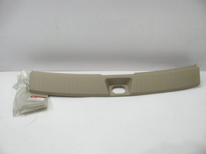 NEW Rear Liftgate Trim Scuff Plate BEIGE OEM For 05-10 Kia Sportage 857701F000EZ