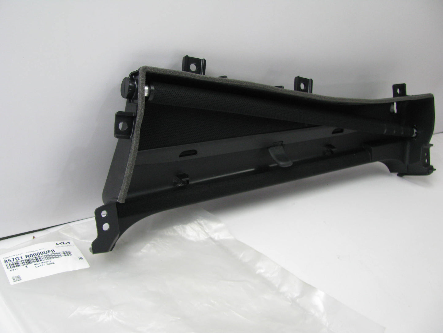 NEW 857G1R0000OFB REAR LEFT Sunshade Curtain OEM For 2022-2023 Kia Carnival 3.5L