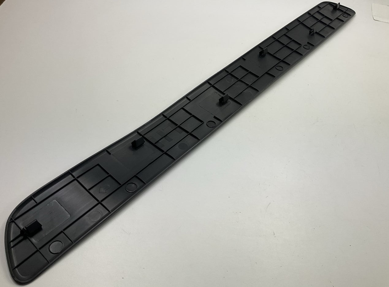 NEW Front Left Drivers Side Door Sill Plate OEM For 2010-2013 Kia Forte Koup