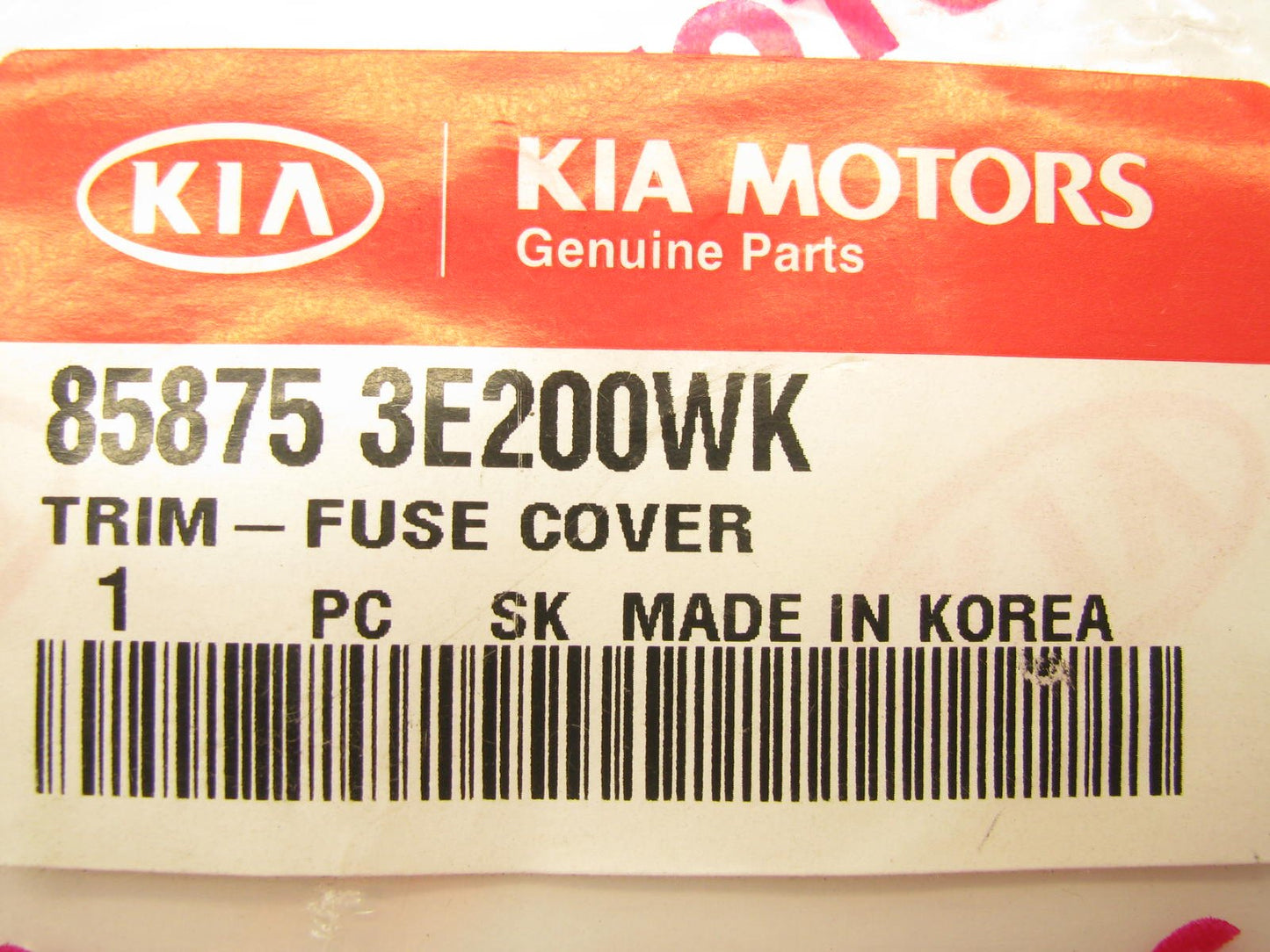 NEW - OEM 858753E200WK Fuse Box Cover Panel For 2007-2009 Kia Sorento
