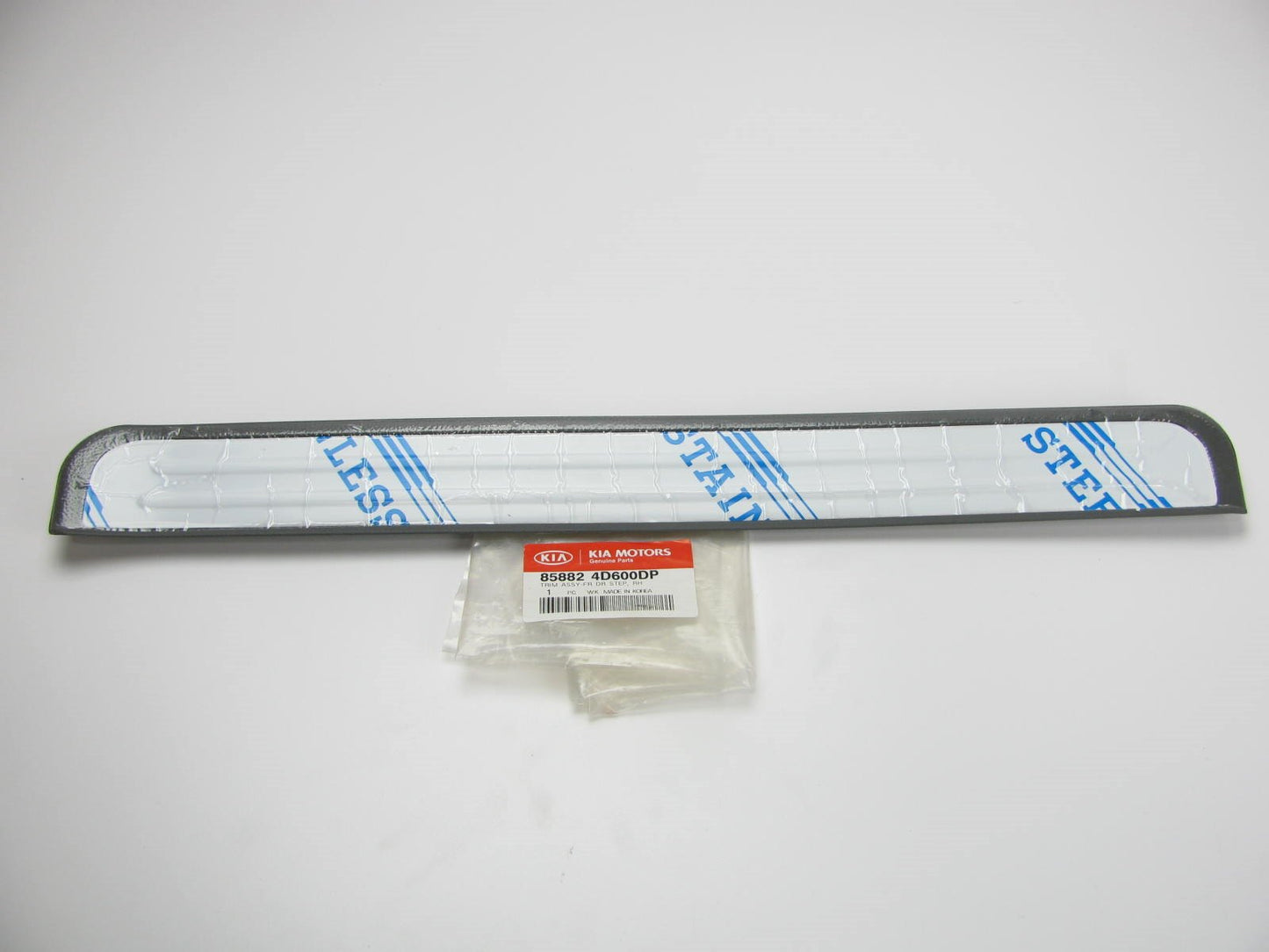 NEW Front Right (Passengers Front) Door Sill Scuff Plate OEM For 2006-14 Sedona