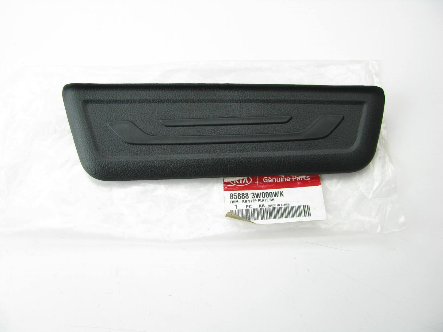 NEW GENUINE Rear Right Side Sill Step Plate For 11-16 Kia Sportage 858883W000WK