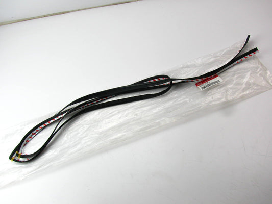 NEW GENUINE Windshield Molding Trim Strip Seal OEM For 2014-2016 Kia Forte Koup