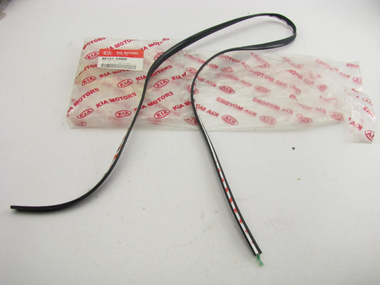New Genuine Windshield Upper Moulding Trim Seal OEM For 2009 Borrego 861312J000