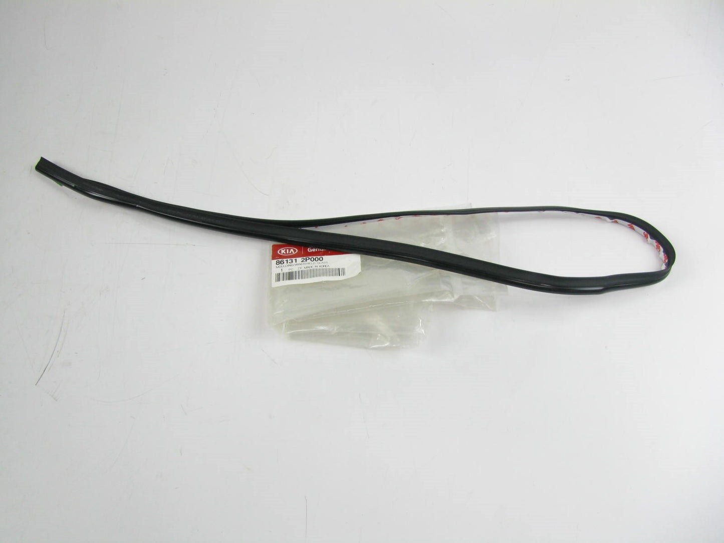 New Windshield Upper Molding Trim Strip OEM For 2011-2015 Kia Sorento 861312P000