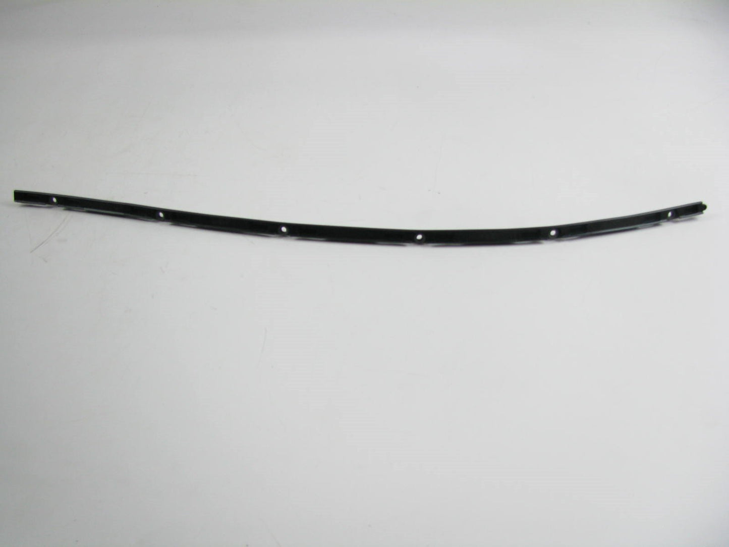 New Genuine Left Windshield Side Molding Retainer Bracket OEM For 15-17 Kia K900