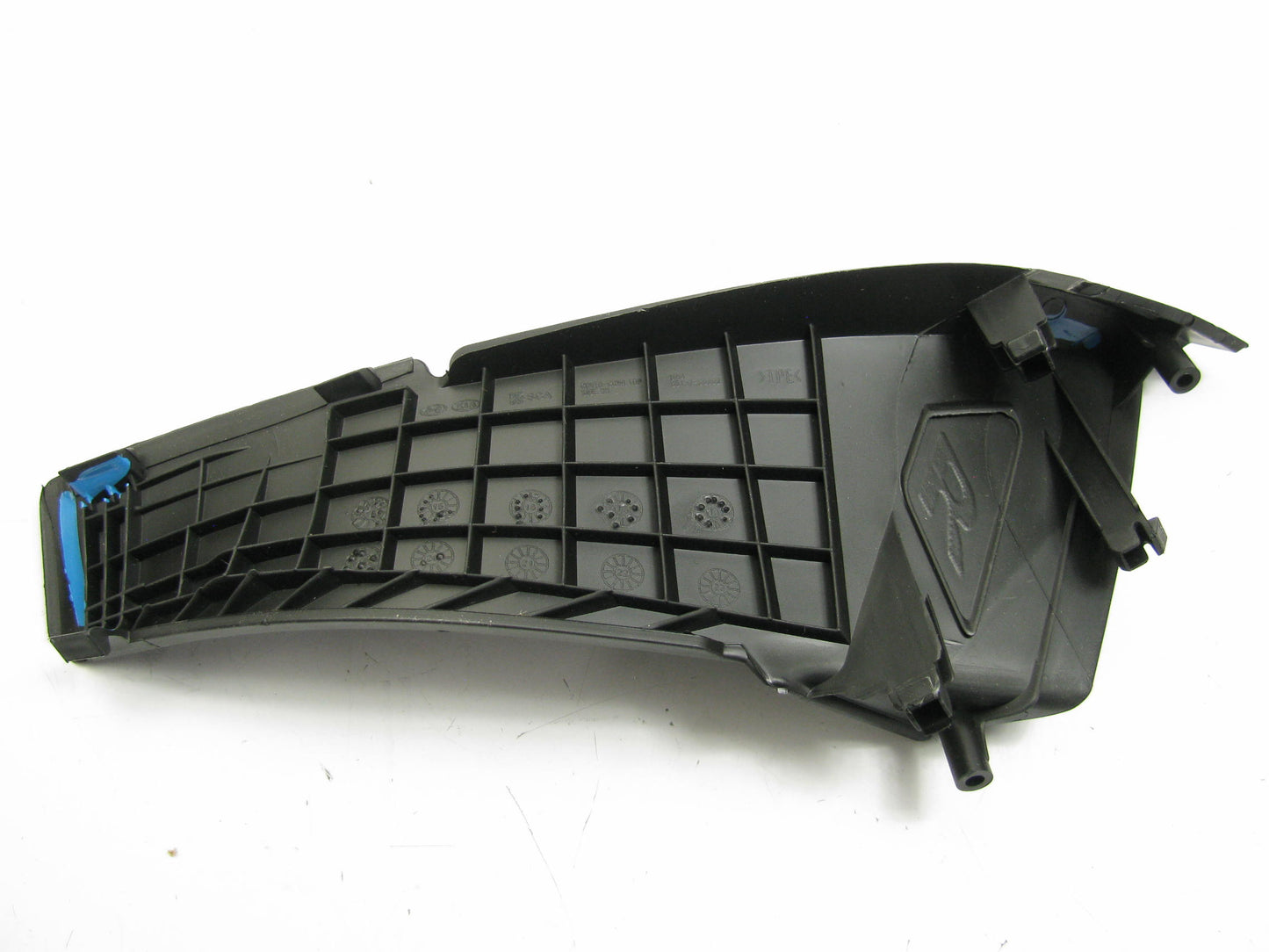 NEW Cowl Panel RIGHT Moulding Trim End Cover OEM For 2016-2020 Kia Sorento