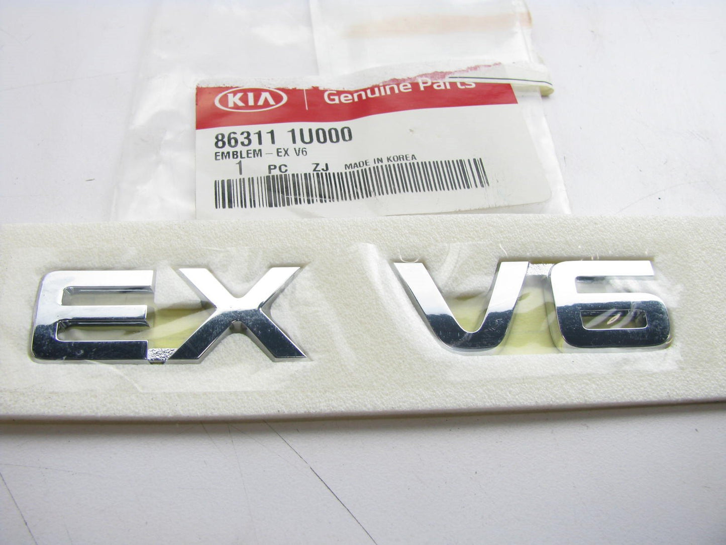 NEW - OEM 863111U000 EX V6 Hatch Liftgate Emblem For 2011-2013 Kia Sorento