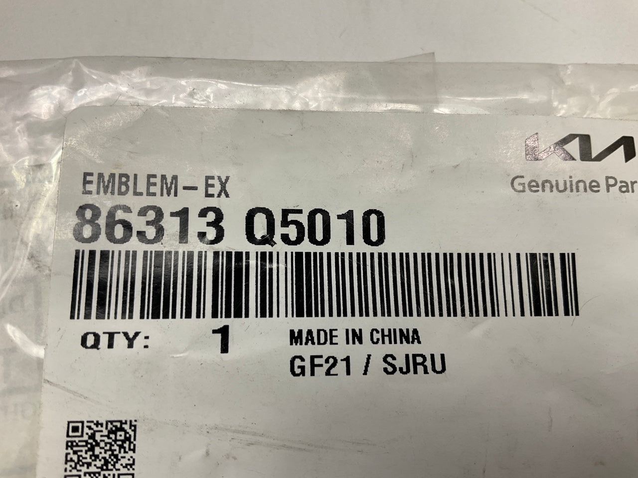 NEW GENUINE ''EX'' Emblem OEM For 2021-2023 Kia Seltos EX 86313Q5010