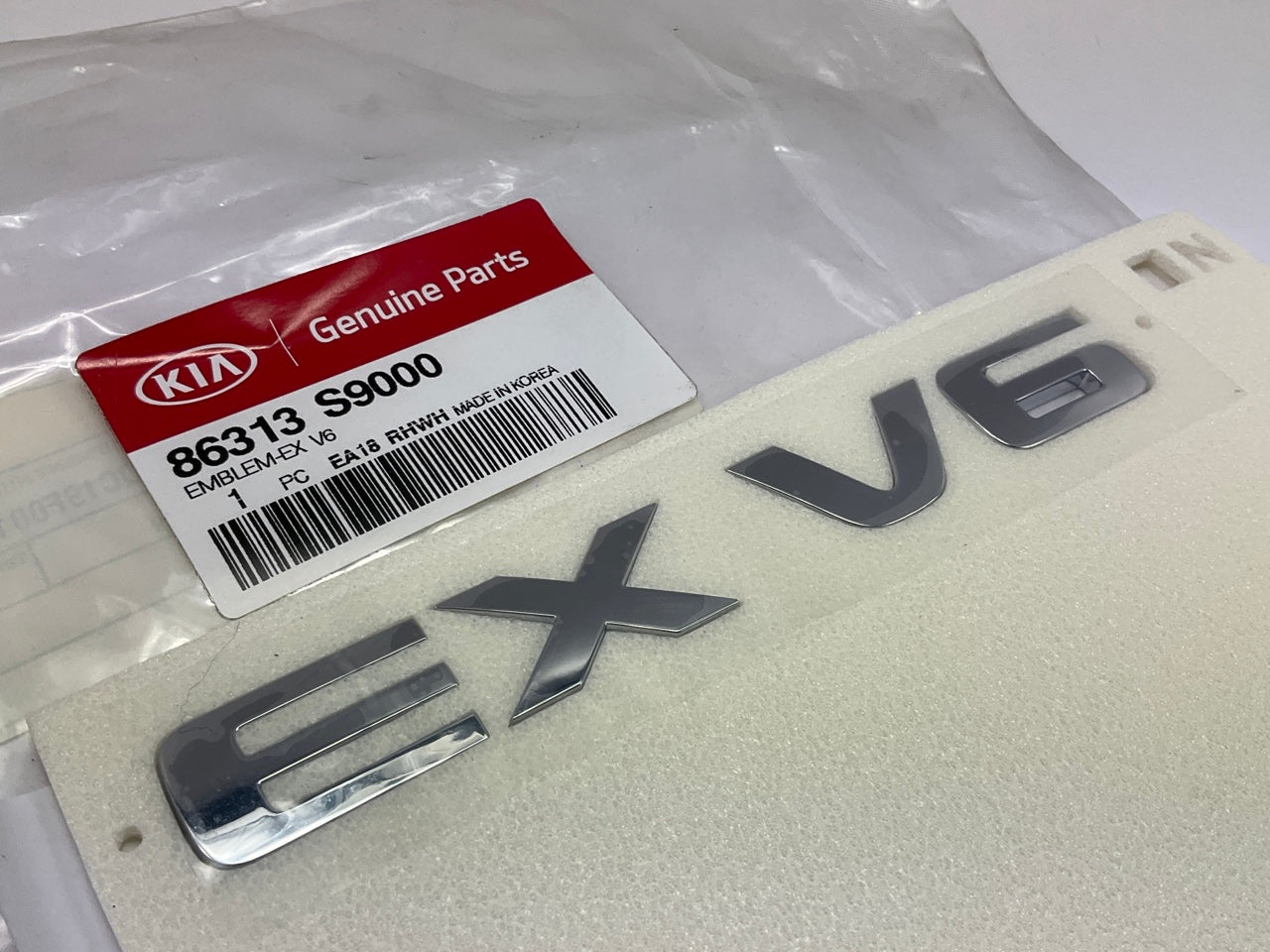 NEW - OEM 86313S9000 Rear Hatch ''EX V6'' Emblem For 2020-2022 Kia Telluride