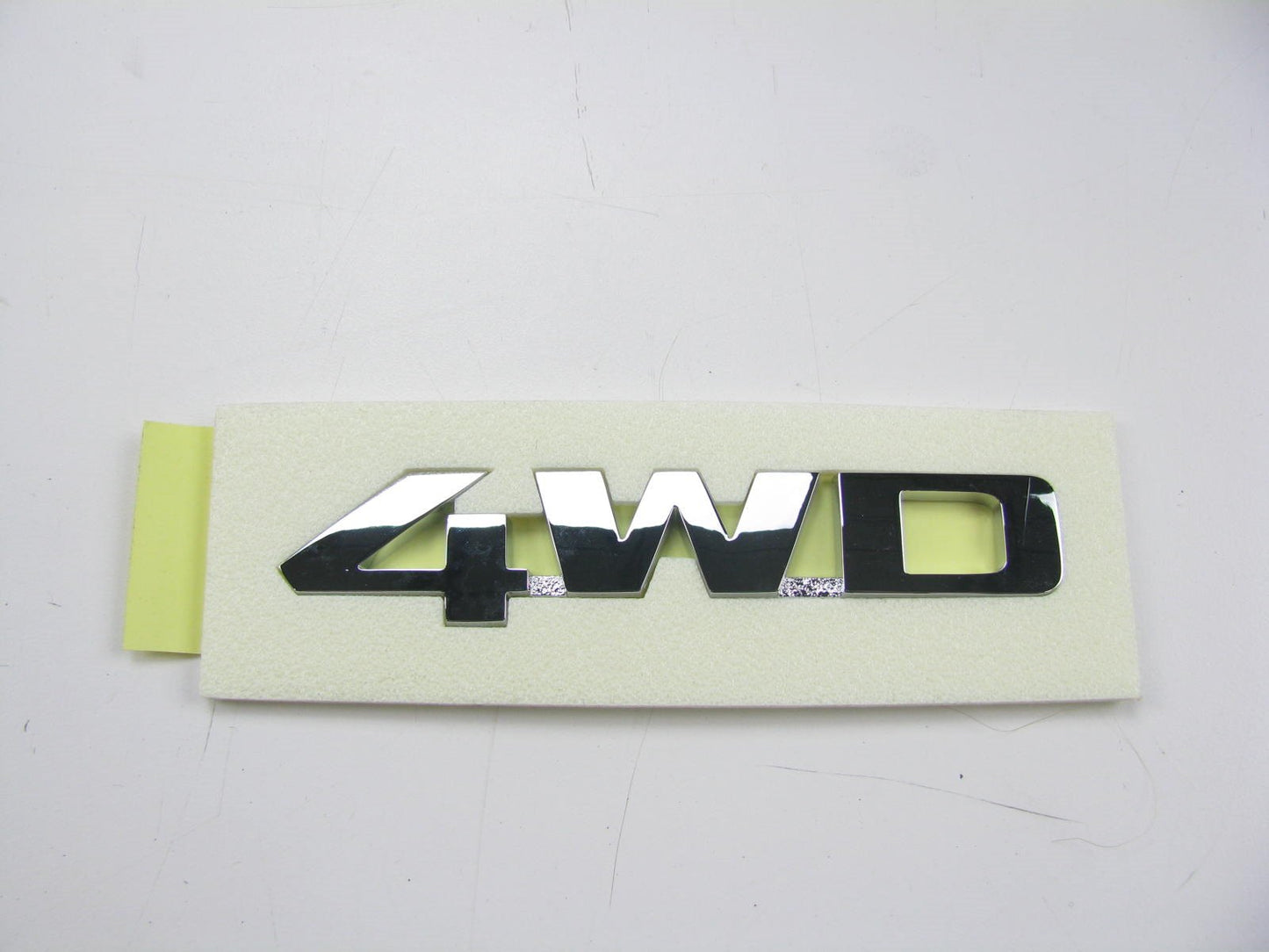 New Genuine (4WD) Emblem Badge Nameplate OEM For 2005-2007 Sportage 863151F000