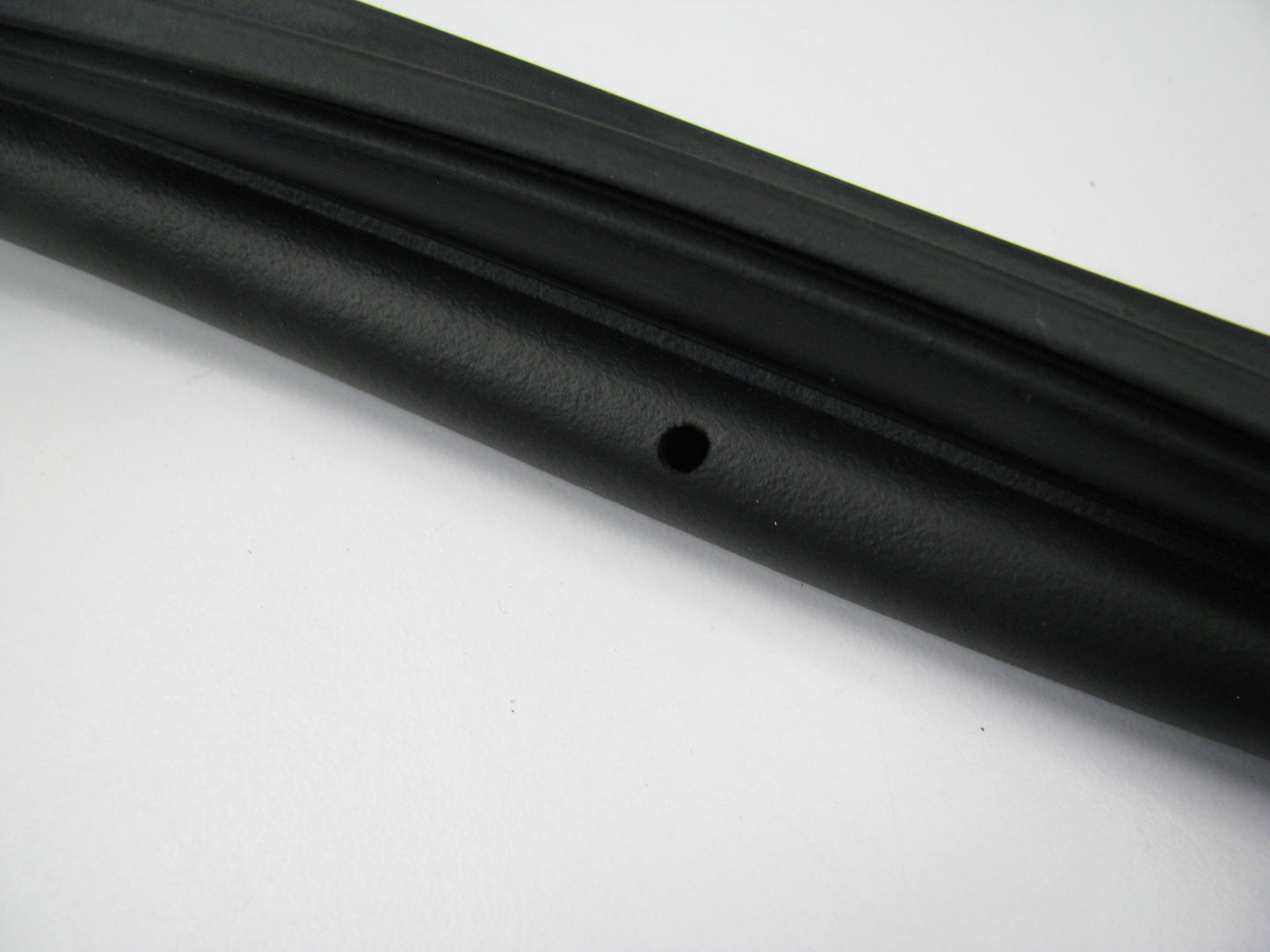 NEW Hood Weatherstrip Seal OEM For 2017-2022 Kia Sportage 86430D9000