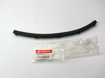New Genuine Right Side Hood Weatherstrip Seal OEM For 2009-10 Optima 864352G500