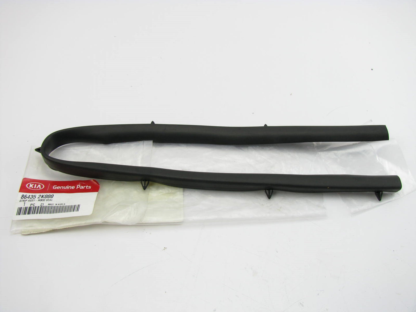 NEW Front Hood Weatherstrip Seal Gasket OEM For 10-11 Kia Soul 864352K000